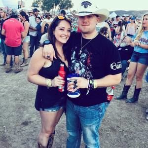 Meet your Posher, Caitlin